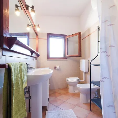 Casa Ilario Con Piscina * Torre Suda